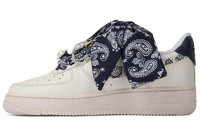【】 Nike Air Force 1