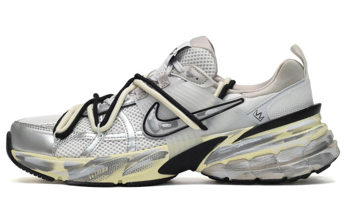 【】  Nike V2K Run