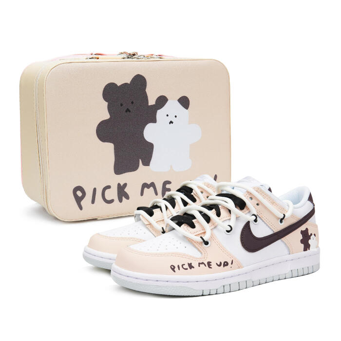 【】 Nike Dunk Low Black GS