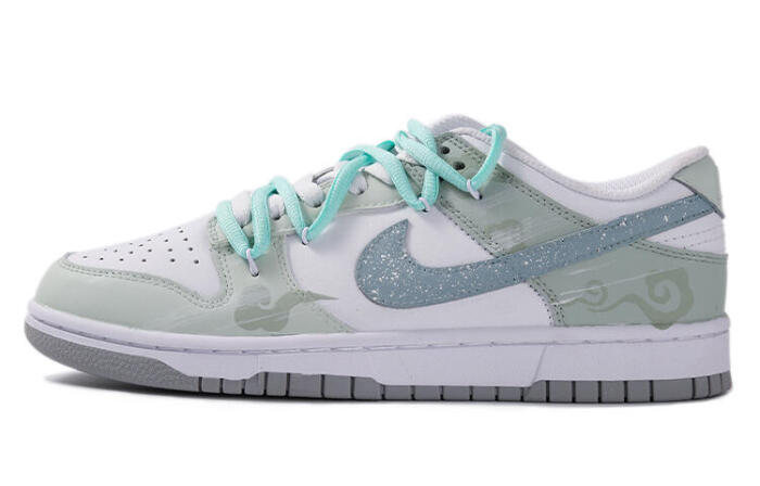 【】 Nike Dunk Low “Pure platinum”