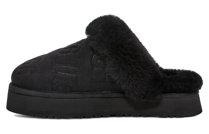 UGG
