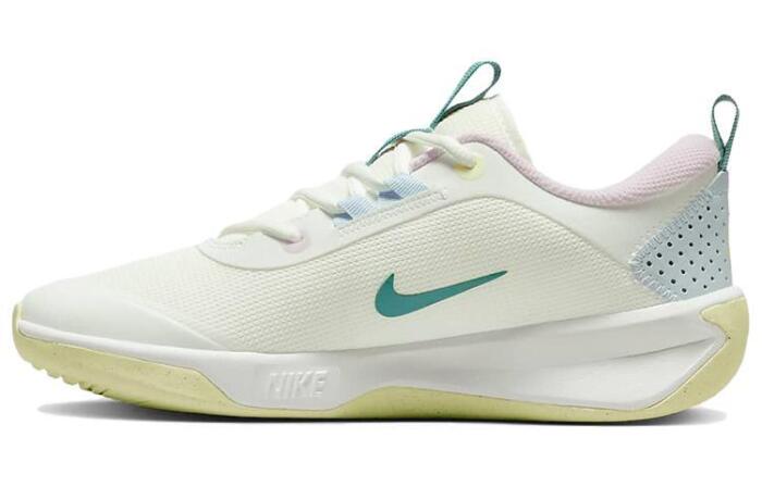 Nike OMNI MULTICOURT Multi-Court GS