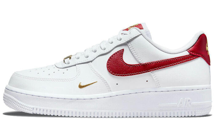 Nike Air Force 1 07 essential