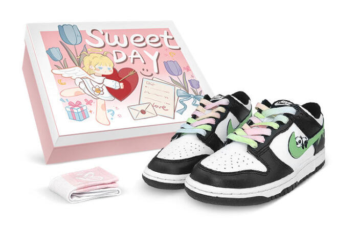 【】 Nike Dunk Low GS