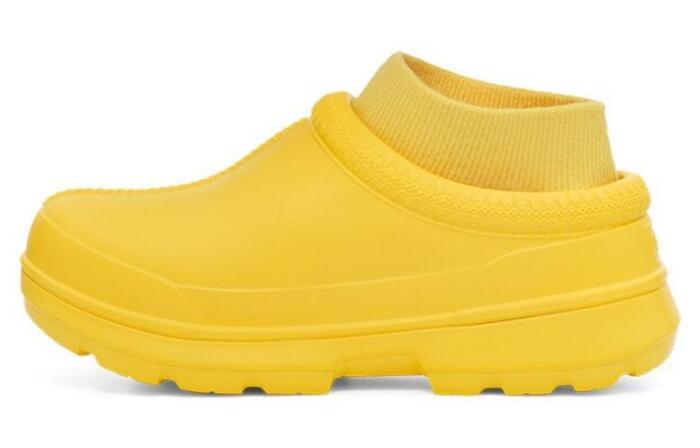 UGG Tasman