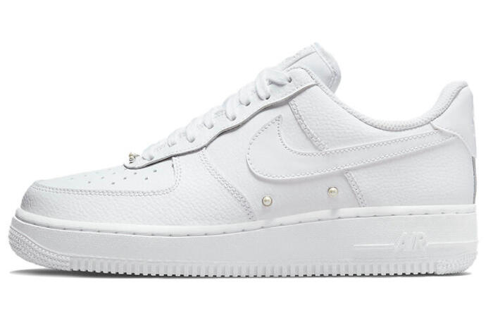 Nike Air Force 1 '07 SE "Pearl"