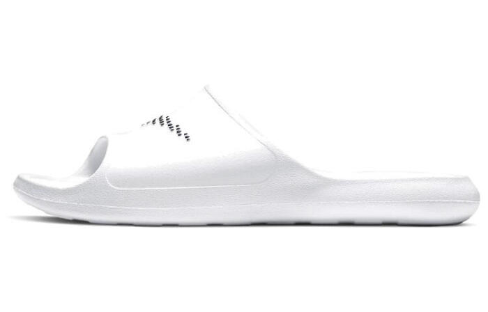 Nike Victori One