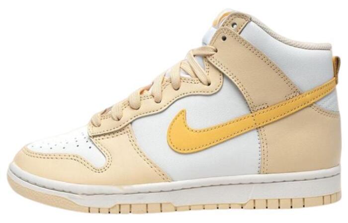 Nike Dunk High "Pale Vanilla"