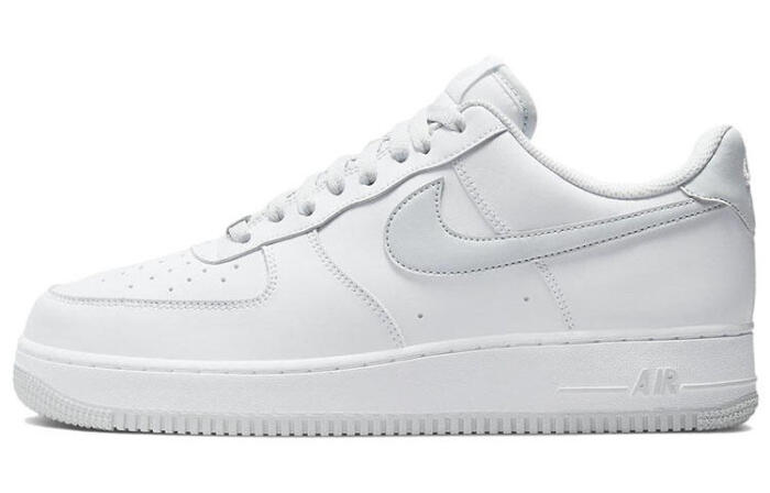 Nike Air Force 1 07 "pecan"