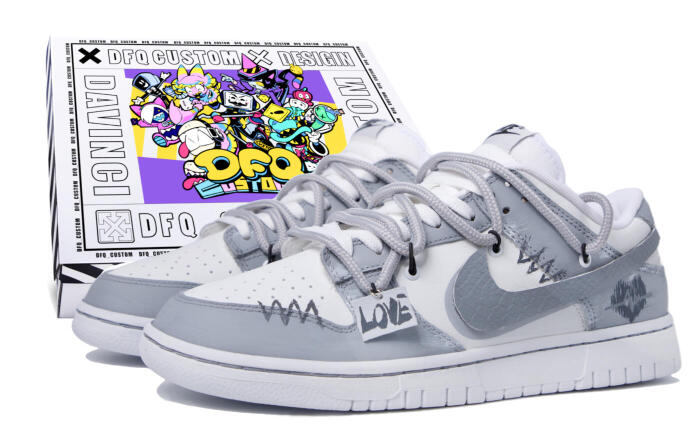 【】 Nike Dunk Low