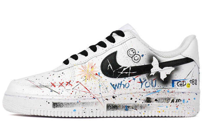 【】 Nike Air Force 1 07