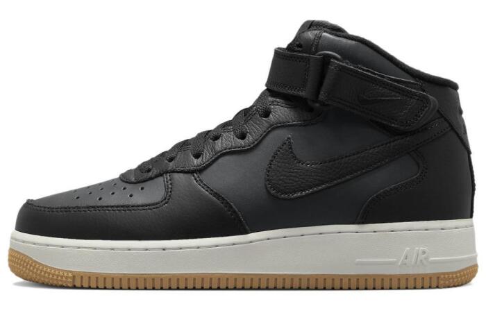 Nike Air Force 1 “Black Gum”