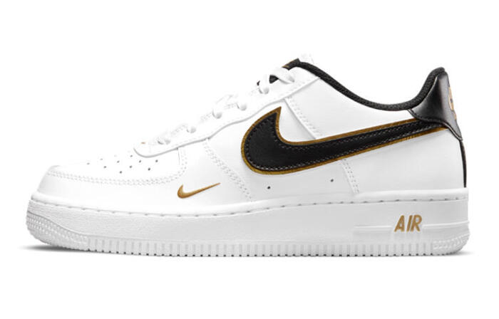 Nike Air Force 1 LV8