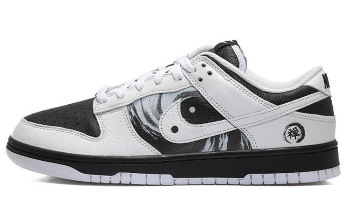 【】 Nike Dunk Low