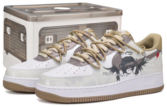 【】 Nike Air Force 1 07