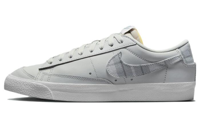 Nike Blazer Low 77 "Grey Tartan"