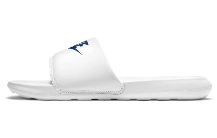 Nike Victori One