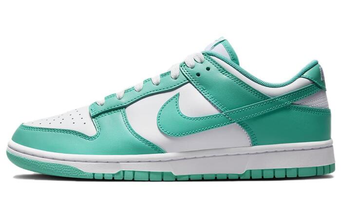 Nike Dunk "Clear Jade"