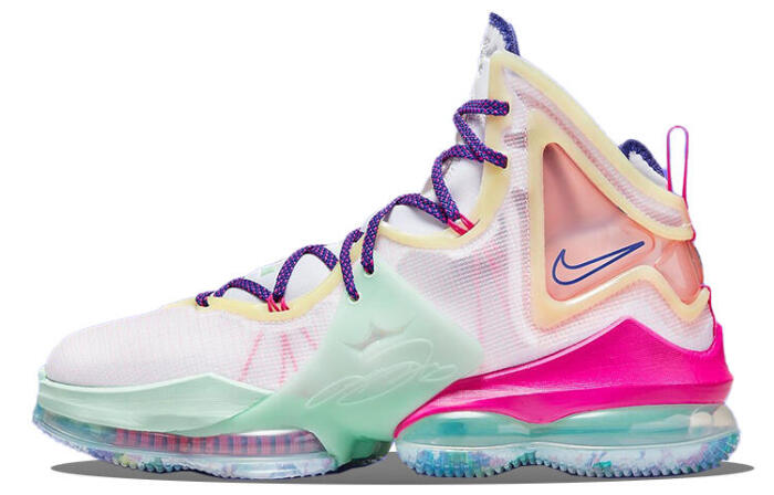 Nike Lebron 19 EP "Love Letter" 19