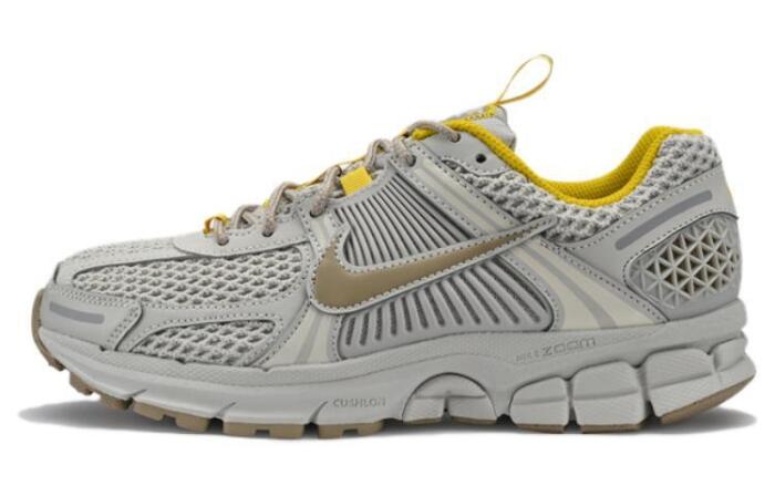 Nike Air Zoom Vomero 5