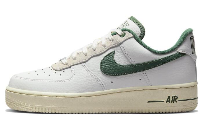 Nike Air Force 1 "Summit White and Gorge Green"