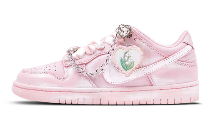 【】 Nike Dunk SE Prism Pink         GS