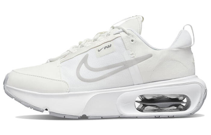 Nike Air Max INTRLK   Logo