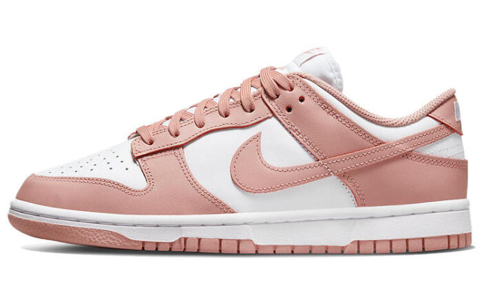 Nike Dunk "Rose Whisper"
