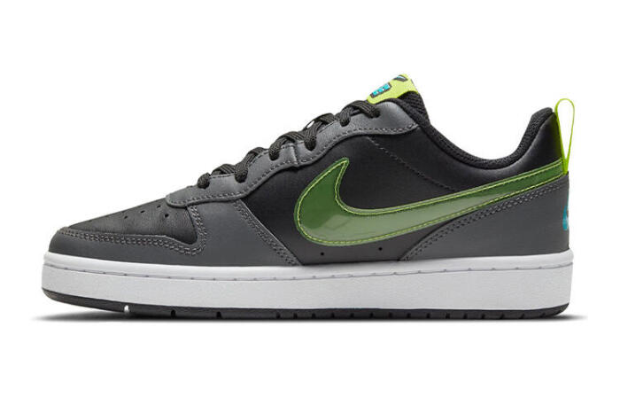 Nike Court Borough Low 2