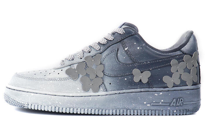 【】 Nike Air Force 1 07
