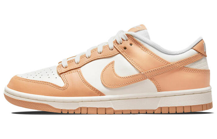 Nike Dunk harvest moon