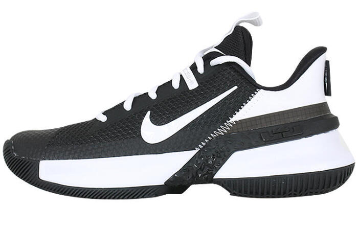 Nike Ambassador 13 13 TPU