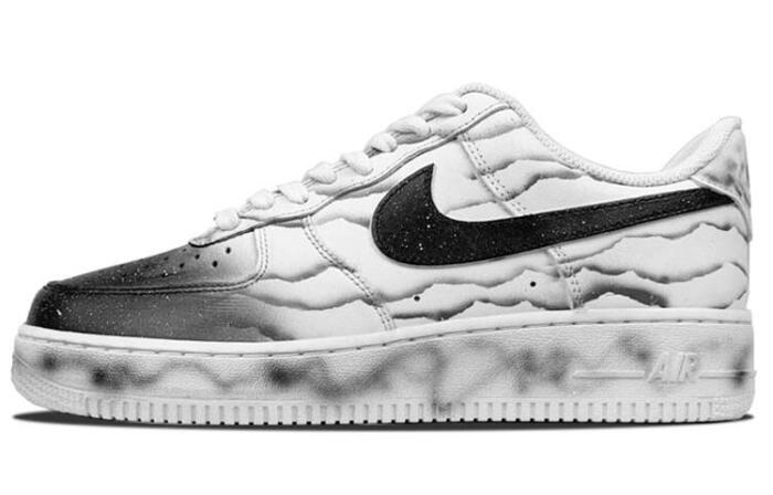 【】 Nike Air Force 1 07