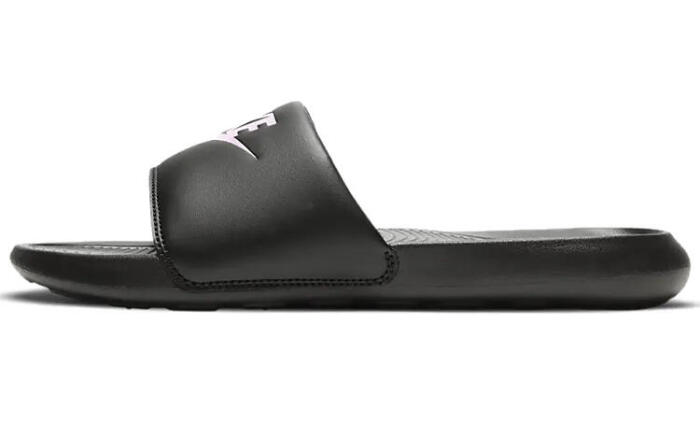 Nike Victori One