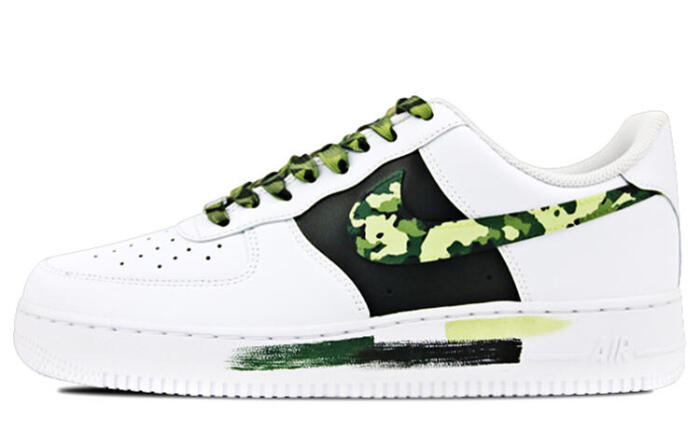【】 Nike Air Force 1 07