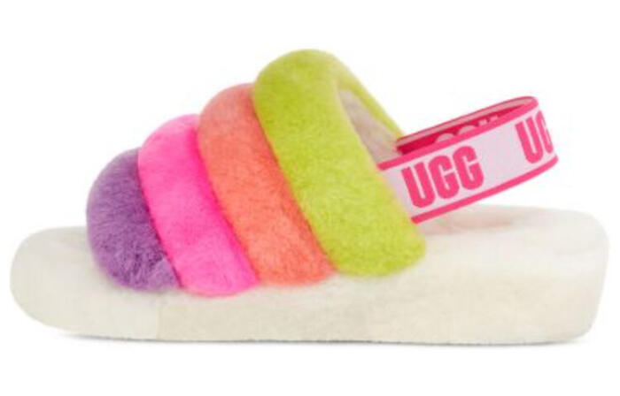 UGG FLUFF YEAH