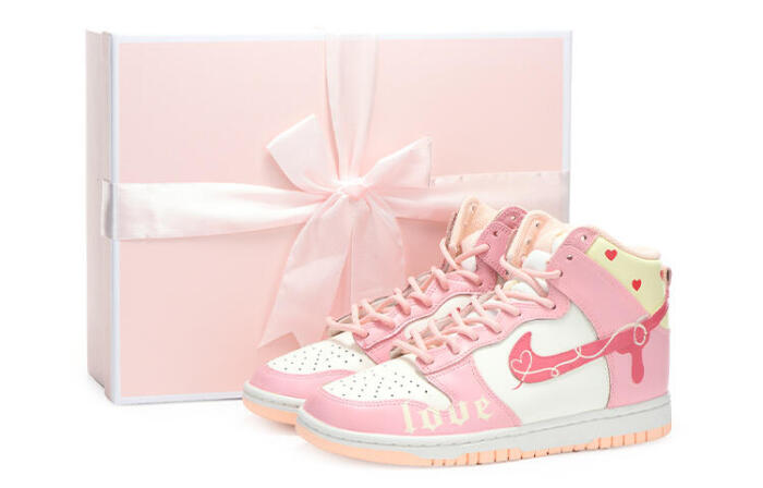 【】 Nike Dunk "Crimson Tint" 2022