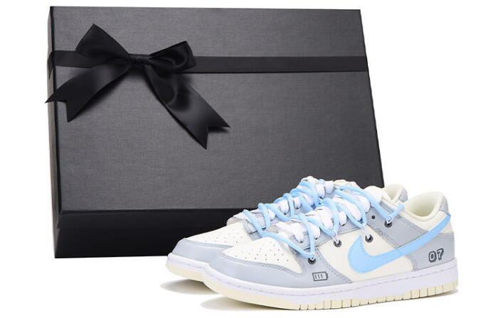 【】 Nike Dunk Retro "Coconut Milk"