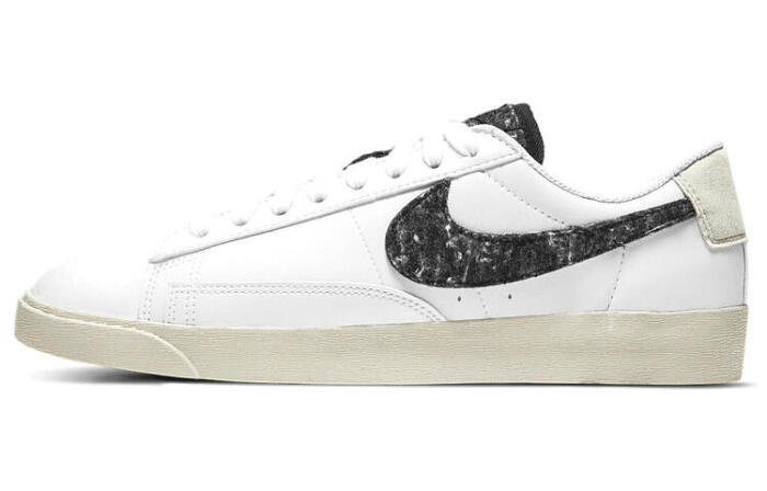 Nike Blazer SE