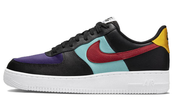 Nike Air Force 1 07 LV8 EMB