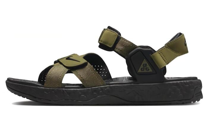 Nike ACG Air Deschutz+
