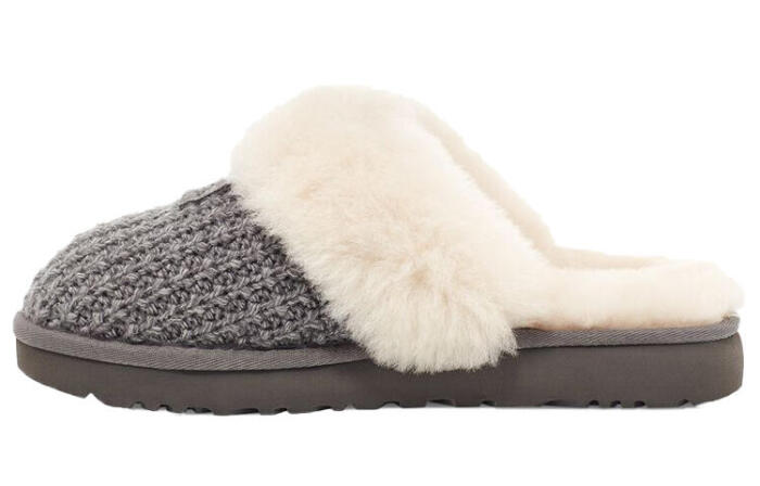 UGG Cozy Slipper