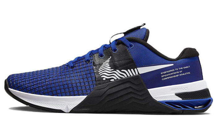 Nike Metcon 8 FlyEase