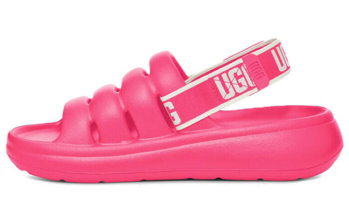 UGG FLUFF YEAH