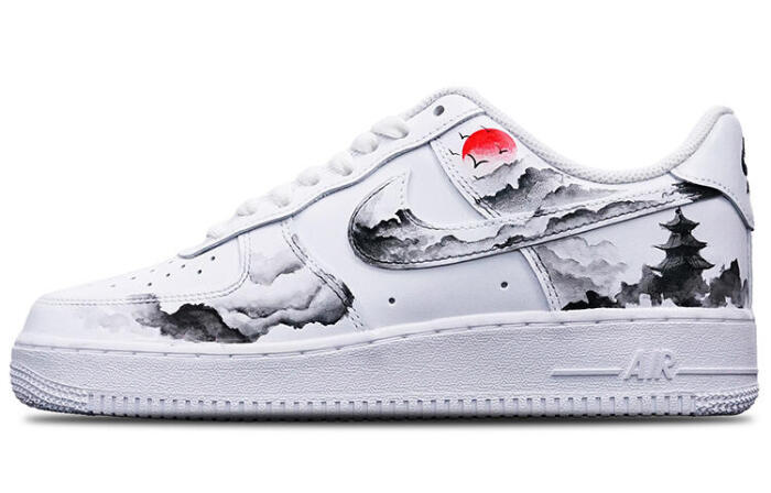 Nike Air Force 1 07