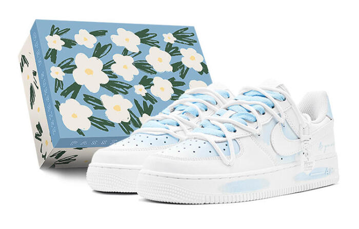Nike Air Force 1
