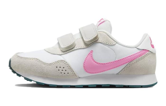 Nike MD Valiant