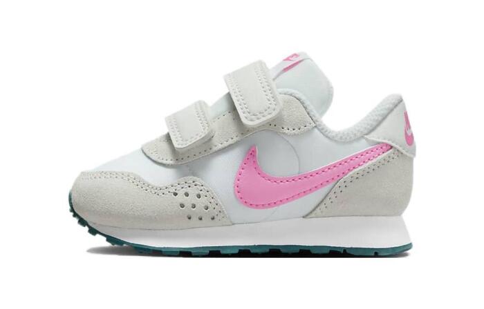 Nike MD Valiant