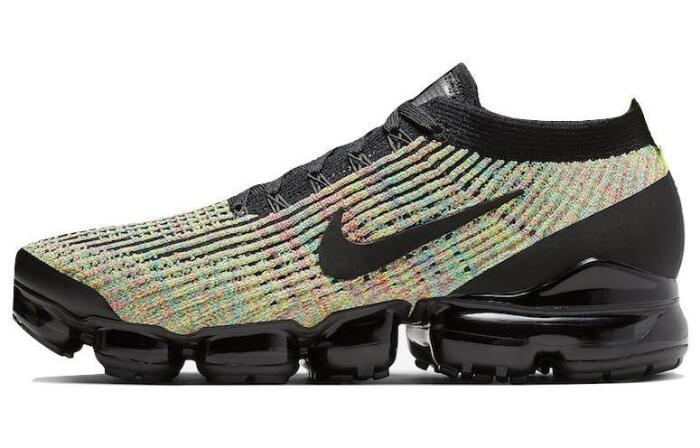 Nike Vapormax 3.0 Logo