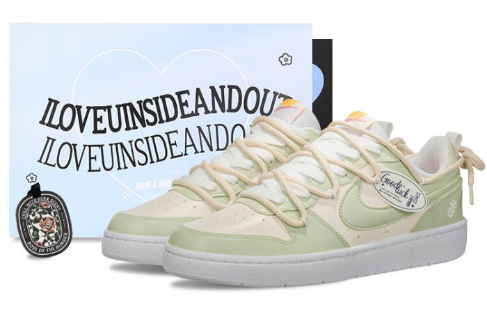 Nike Court Borough Low 2       GS